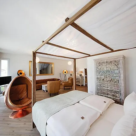 Fuer 4 Personen In Appartement